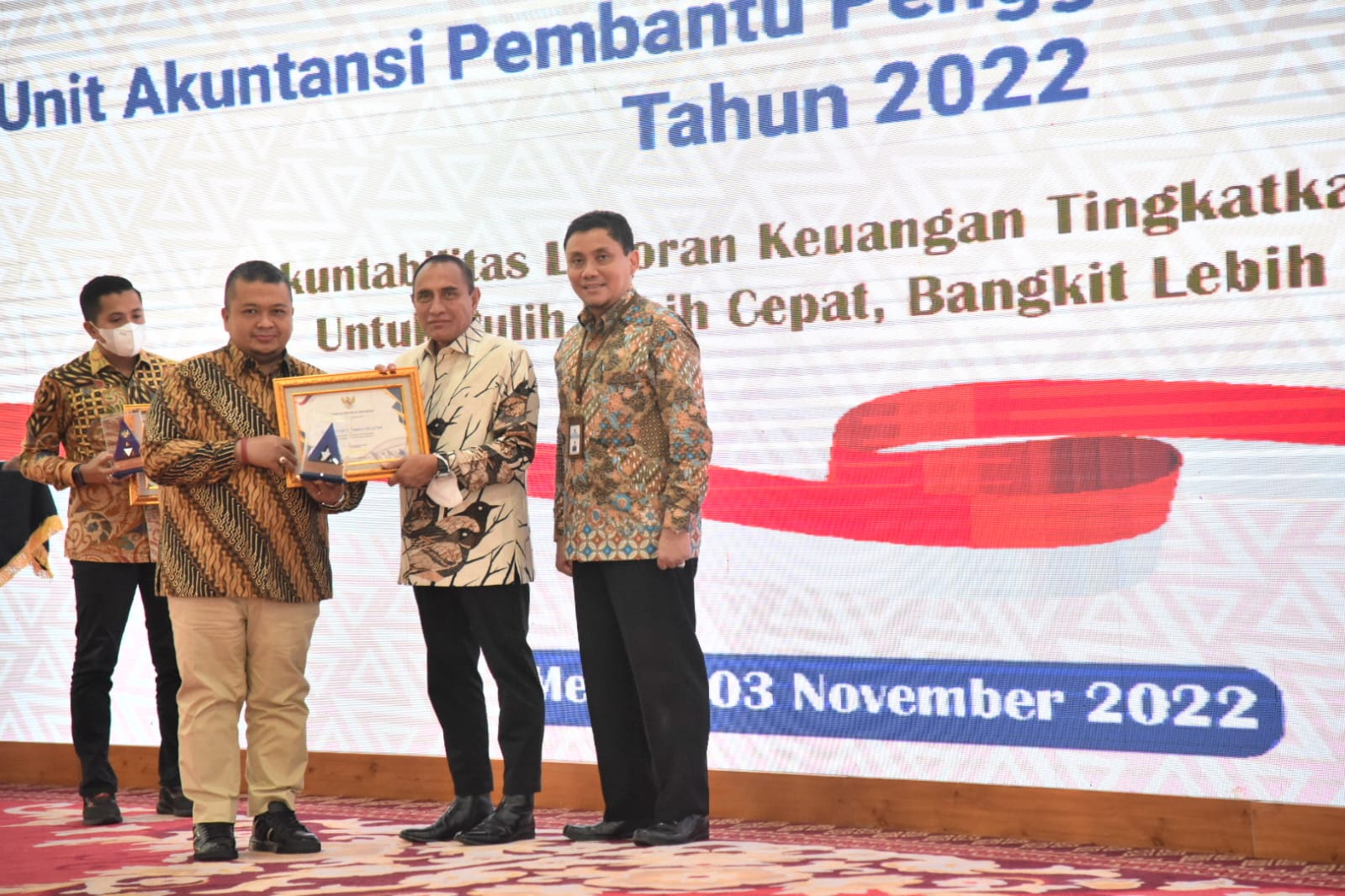 Pemkab Tapsel Raih Anugerah Dana Rakca Atas Capain Opini WTP Minimal 5 Kali Berturut-turut dari Menkeu RI