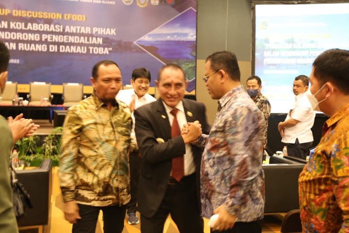 Bupati Toba,Poltak Sitorus Usulkan Revisi Peraturan Terkait Sempadan Danau Toba
