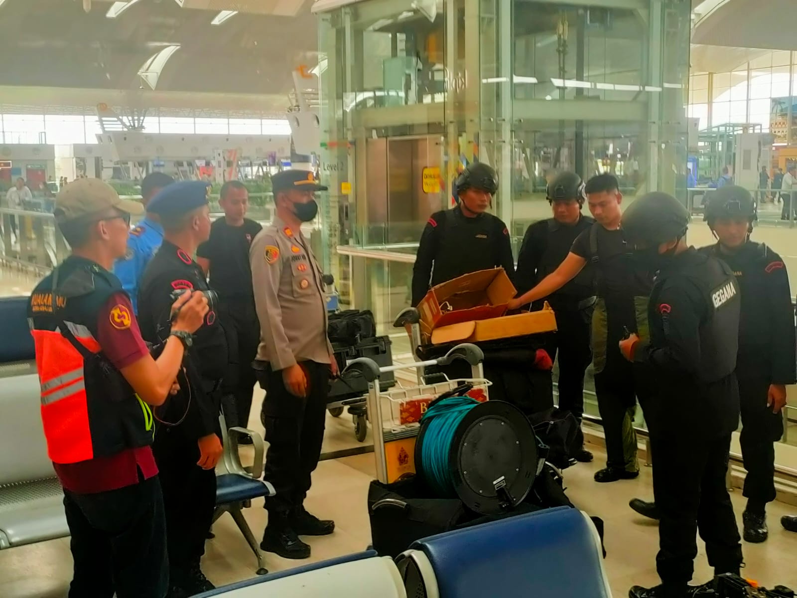 Kabag Ops Polresta Deli Serdang hadiri Kegiatan Airport Emergency Exeecise (AEE) dan Airport Security Exercise (ASE) di Bandara Internasional