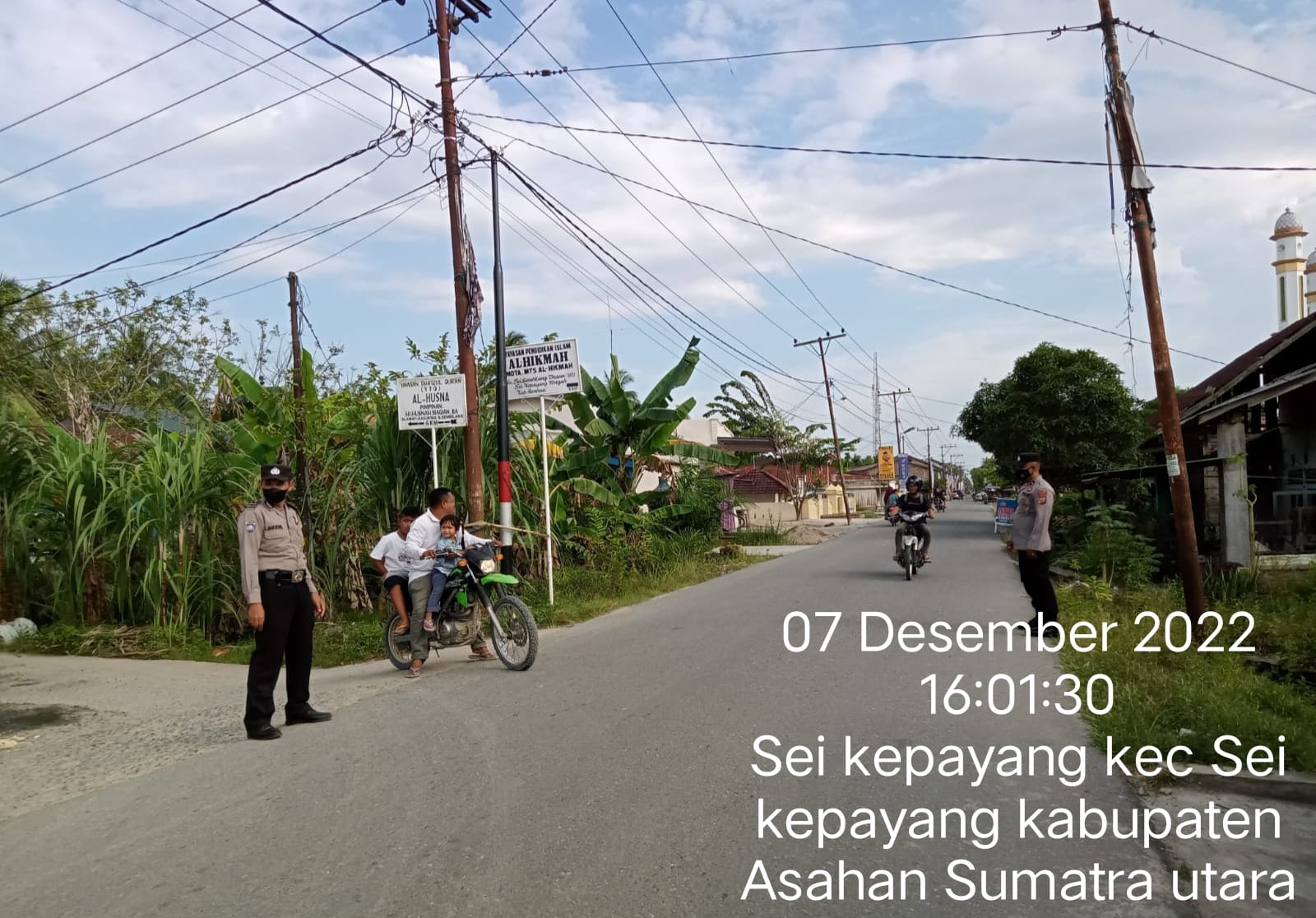 Personil Polsek Sei Kepayang Giat Pengamanan Dan Pengaturan Lalu Lintas
