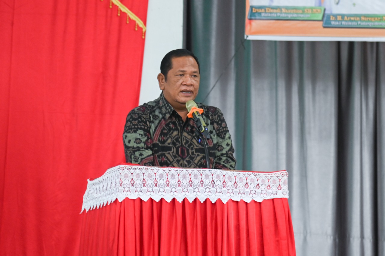 Walikota Padang Sidempuan Irsan Efendi Nasution membuka secara resmi Sosialisasi DBON