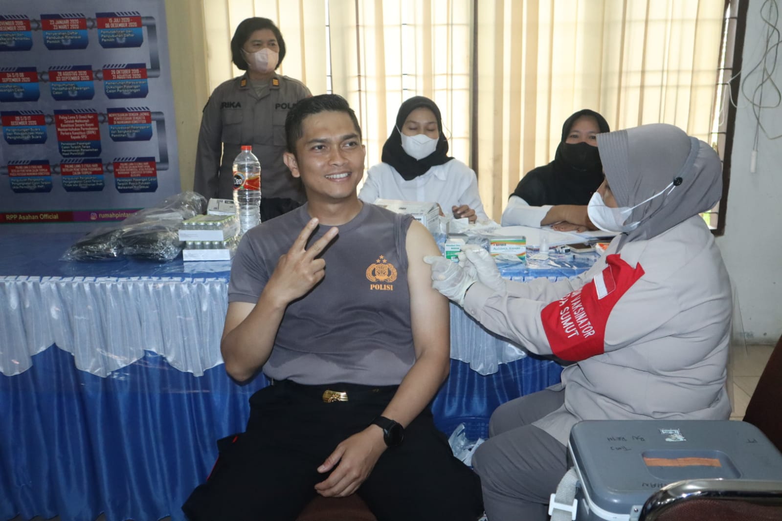 Kapolres Asahan Lakukan Vaksin Booster Kedua di aula Wirasatya