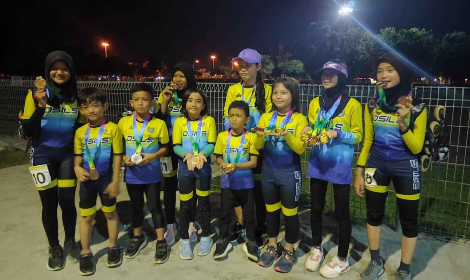 Dilepas Wagub Sumut, 10 Atlet Sepatu Roda DSILS Raih 12 Medali Di Kejuaraan Internasional Melaka Open 2022