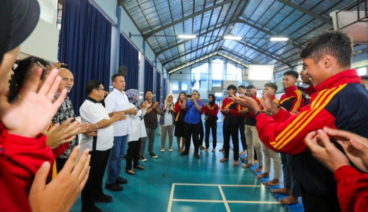 Lepas Atlet yang Mengikuti Kejurnas PBTI, Musa Rajekshah Harapkan Jaga Sportivitas dan Harumkan  Sumut