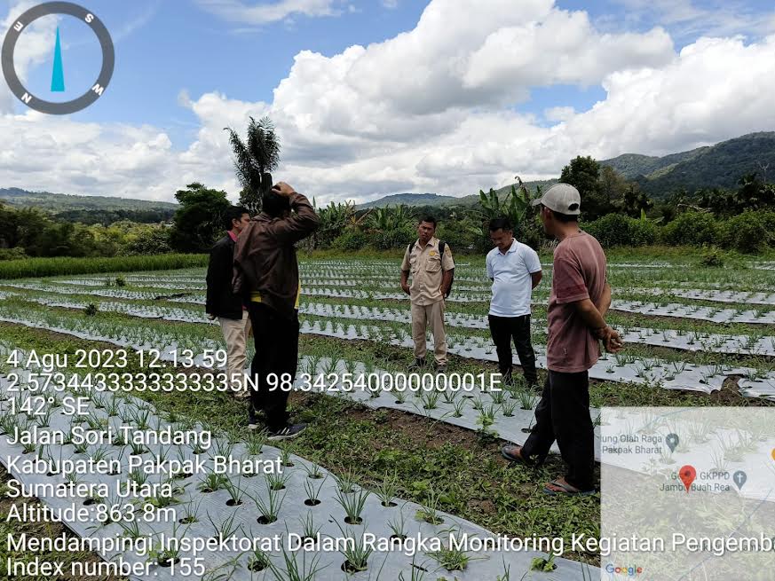 32 Kelompok Tani Pakpak Bharat Terima Bibit Bawah Merah