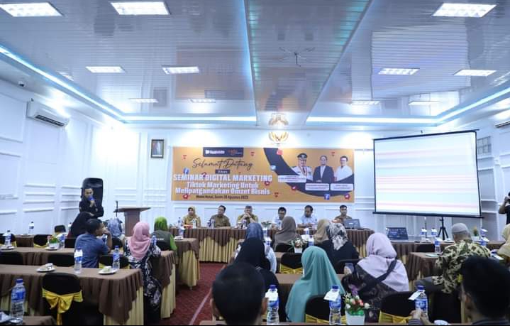 70 Warga Ikuti Seminar Tiktok Marketing Untuk Melipatgandakan Omzet Bisnis