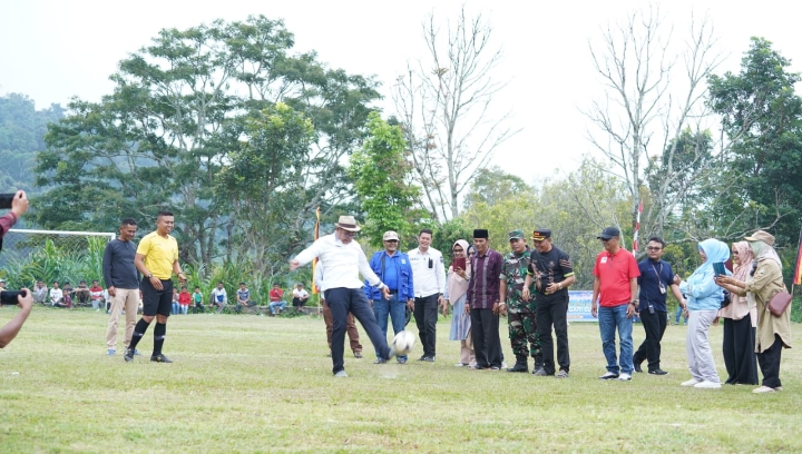 Turnamen Walinagari Cup I , Nagari Koto Gaek Guguak, Dibuka Secara ResmiÂ  Bupati Solok