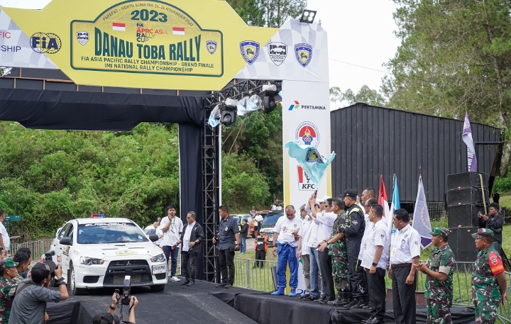 Buka Grand Final Danau Toba APRC 2023,  Â Pj Gubernur Sumut Dorong Event Olahraga Tingkatkan Pariwisata