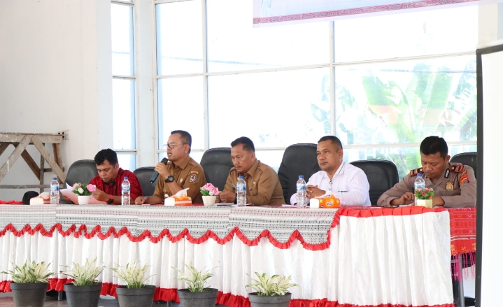 Buka Sosialisasi Cipta Kondis,i Bupati Toba : Mari Wujudkan Pemilu Damai