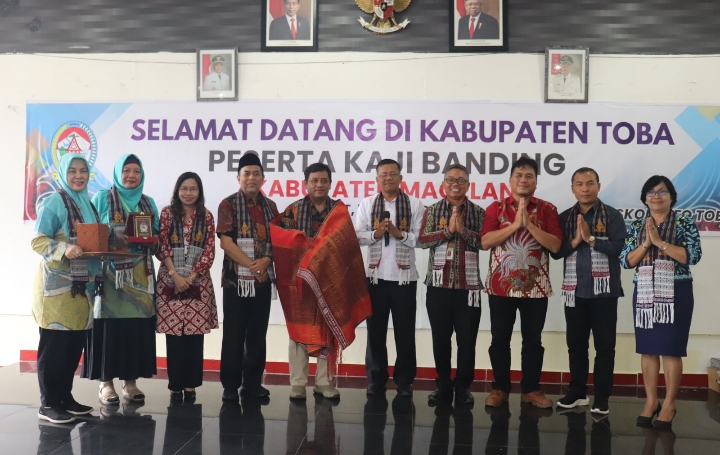 Pemkab Magelang Kaji Banding Bidang Kesehatan ke Toba