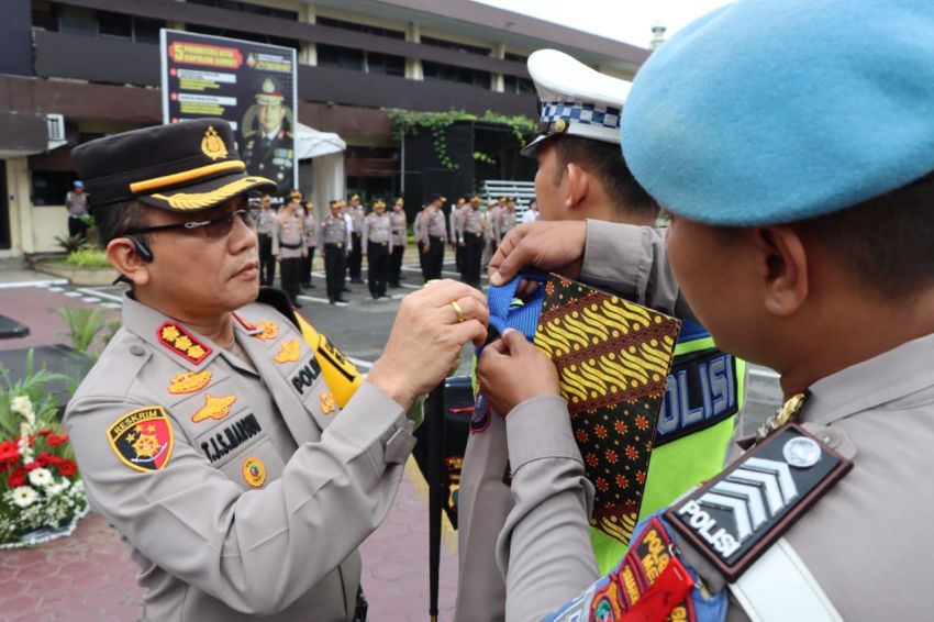 Kapolrestabes Medan Pimpin Apel Gelar Pasukan Operasi Lilin Toba 2023, Amankan Natal dan Tahun Baru