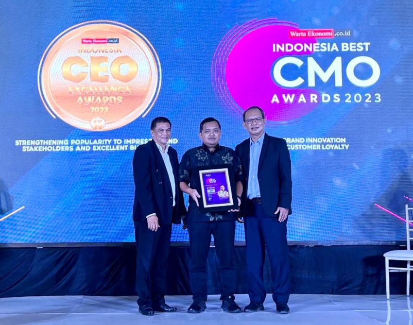 JNE Raih Penghargaan Best Chief Marketing Officer Award 2023