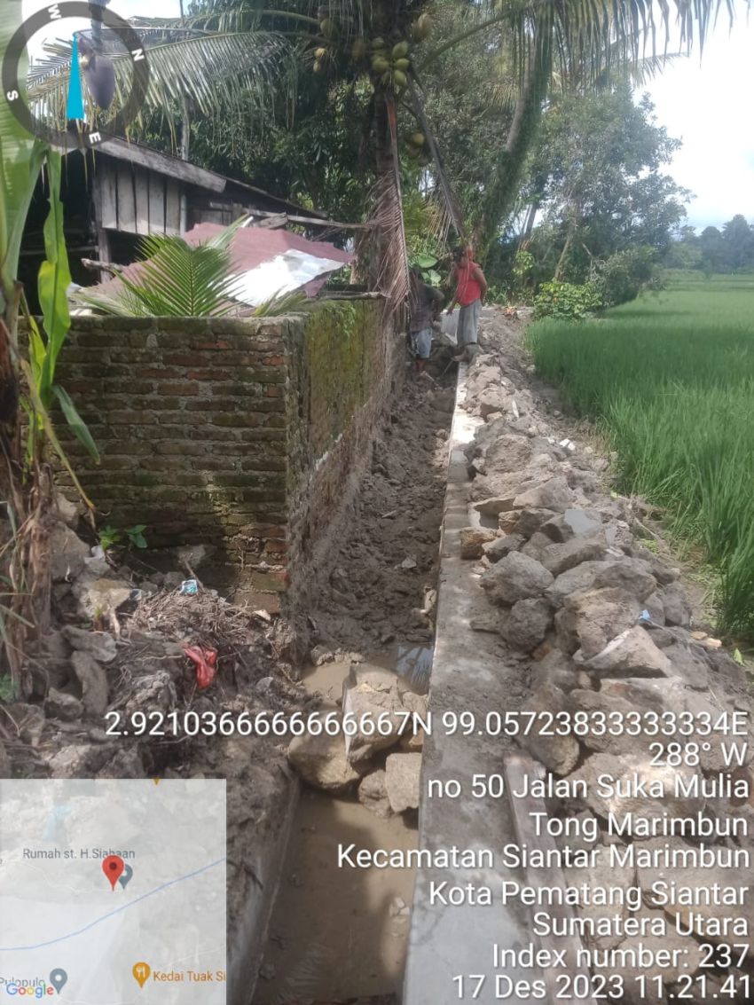 Kurang Pengawasan PUTR Siantar Pekerjaan Konstruksi Drainase Baru Beberapa Minggu di kerjakan Sudah Tumbang.