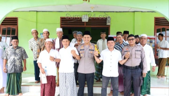 Kapolres Tapanuli Selatan Gelar Jum'at Curhat di desa Batu Hula.