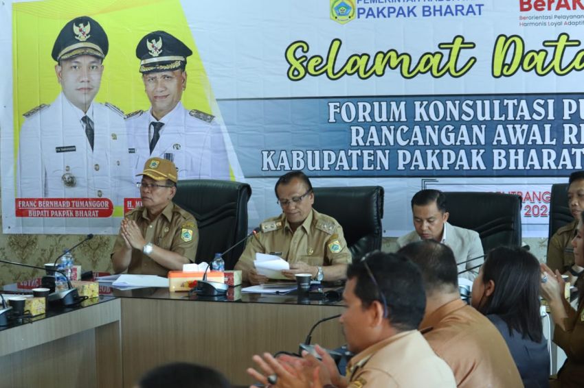 Wakil Bupati Pakpak Bharat Resmi Membuka Forum Konsultasi Publik