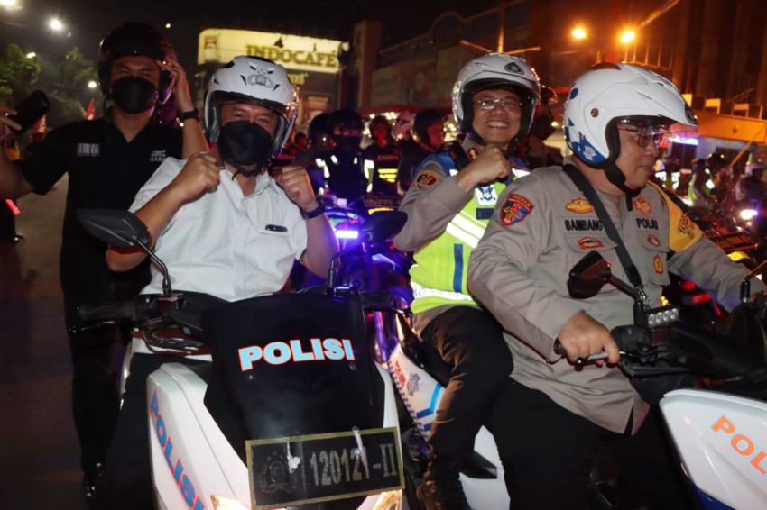 Amankan Malam Tahun Baru, Kapolrestabes Medan Ikut Patroli Bersama Forkopimda Sumut