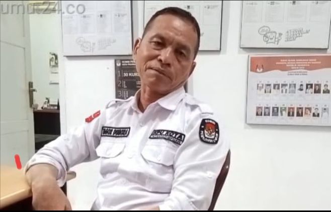 Ketua KPU Padangsidimpuan Tagor Dumora: Hormati Proses Hukum