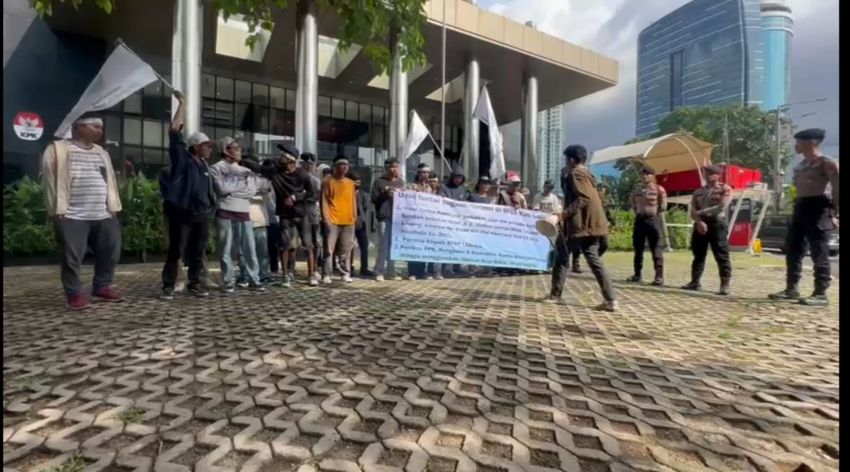FMPB-SU Kembali Gelar Aksi Jilid II DI KPK RI, Desak KPK Turun ke Labura