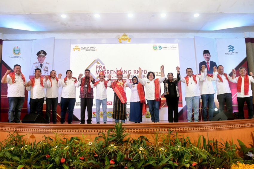 Wali Kota Pematang Siantar dr Susanti Dewayani SpA menghadiri Pra Musyawarah Perencanaan Pembangunan (Musrenbang)