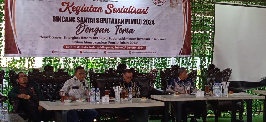 Pasca OTT, KPU Padangsidimpuan Tetap Gelar Kegiatan Sosialisasi Bincang Santai Seputaran Pemilu 2024.