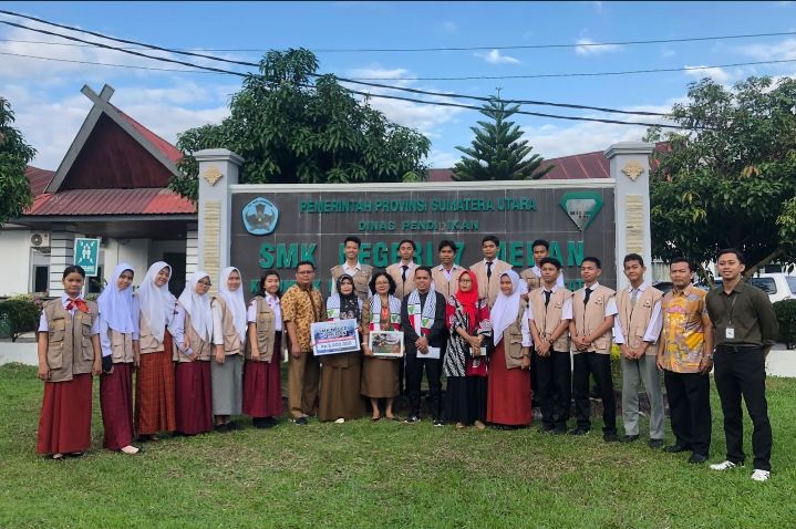 SMK Negeri 7 Medan Salurkan Donasi untuk Palestina