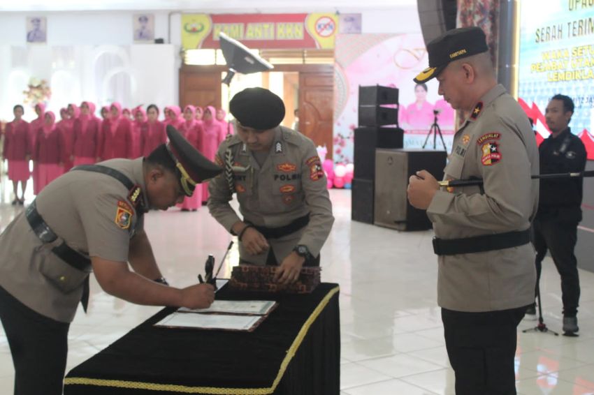Kasetukpa Lemdiklat Polri Brigjen Pol Mardiaz Kusin Pimpin Sertijab Waka Setukpa dan Beberapa PJU Setukpa Lemdiklat Polri