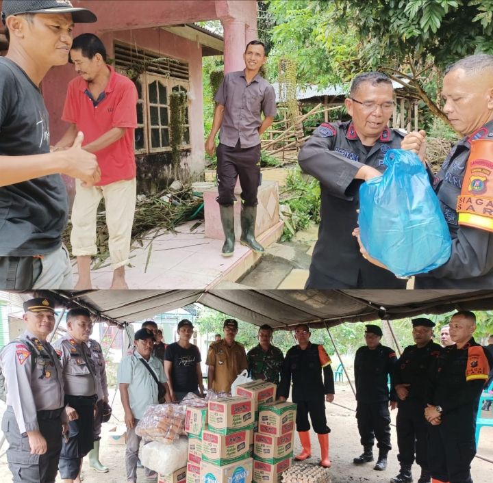 Tanggul Sungai Jebol, Brimob Polda Sumut Gerak Cepat Evakuasi Warga Terdampak Banjir di dua Desa Sergai