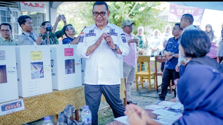 Bupati Solok Bersama Wakil Gubernur Sumatera Barat Monitoring Lapangan Penyelenggaraan Pemilu Serentak Tahun 2024 .