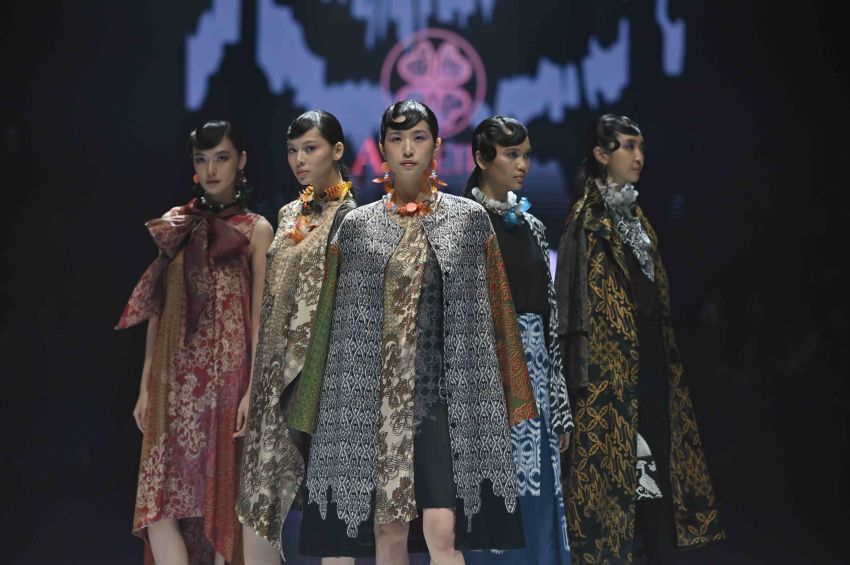 Plaza Indonesia Fashion Week 2024 Bawa Tema “Bigger, Better, & Bolder” Sukses