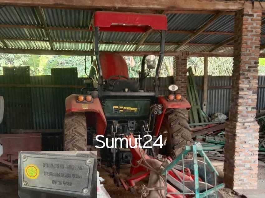 Penadah Traktor R4 Bantuan Pemerintah Pusat Diduga di Surati Polres Asahan, Kanit Tipikor, "Kita Lidik Dulu Ya Pak."  ASAHAN I SUMUT24.co   Informasi