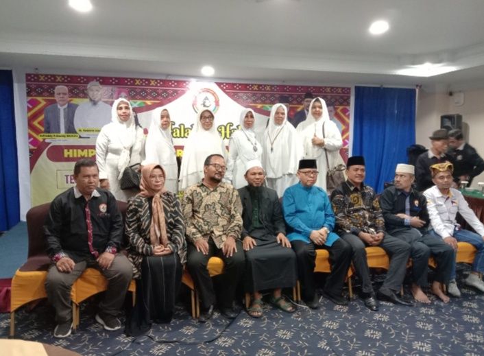 DPP HMTI Gelar Halal Bihalal Sekaligus Tepung Tawar Caleg, Haji dan Cakada