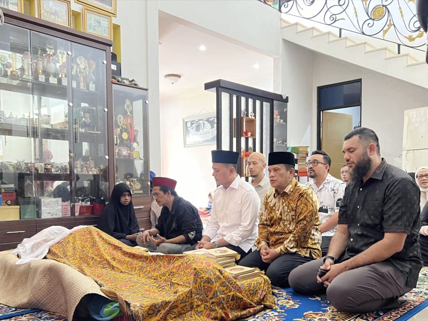 Plt Ketua MPW PP Sumut Ijeck Melayat Ke Rumah Duka Alm Ali Umar, Semoga Husnul Khotimah
