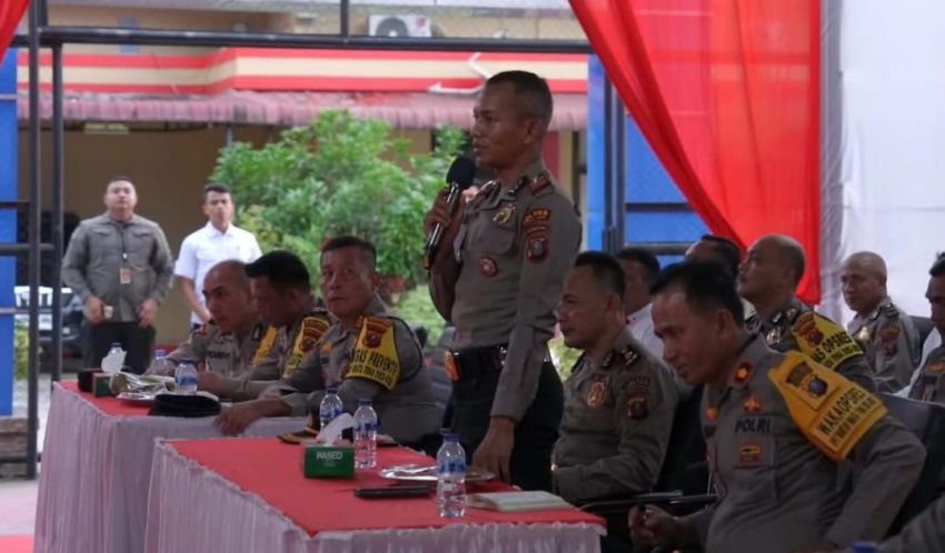 Berangkatkan Umroh Kapolsek Barus, Kapolda Sumut : Dia Berani Tolak Setoran Judi