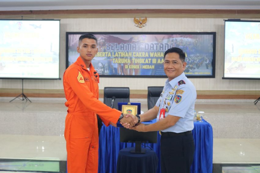 Taruna Tingkat 3 AAU Latihan Cakra Wahana Paksa di Kosek I, Ini Kata Komandan Kosek I Medan Marsekal Pertama TNI Toto Ginanto