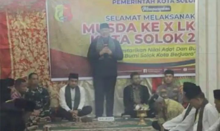 Wali kota dan Wakil Wali Kota Solok Menghadiri Lokakarya Musda ke X LKAAm Kota Solok Tahun 2024