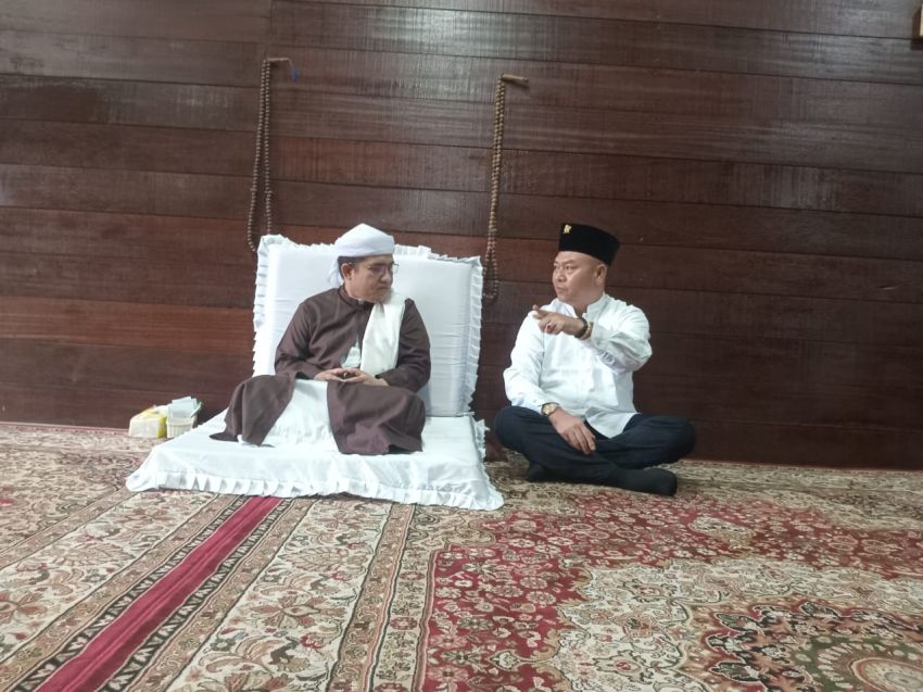 Nikson Nababan Temui Tuan Guru Babussalam Besilam, Ini Katanya