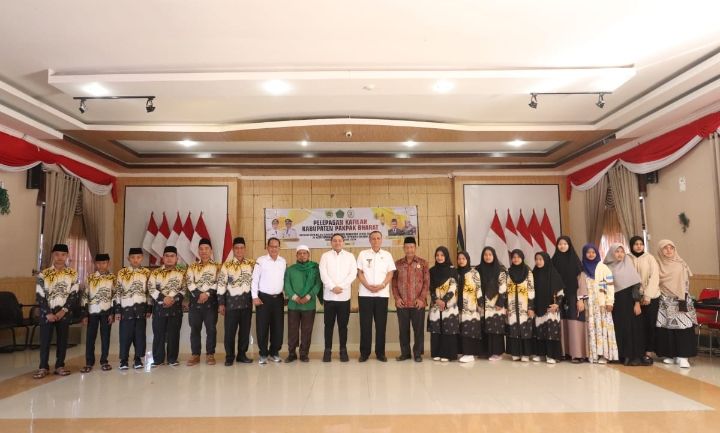 Bupati Pakpak Bharat Melepas 21 Orang Peserta MTQ Ke 39 Tingkat Provsu