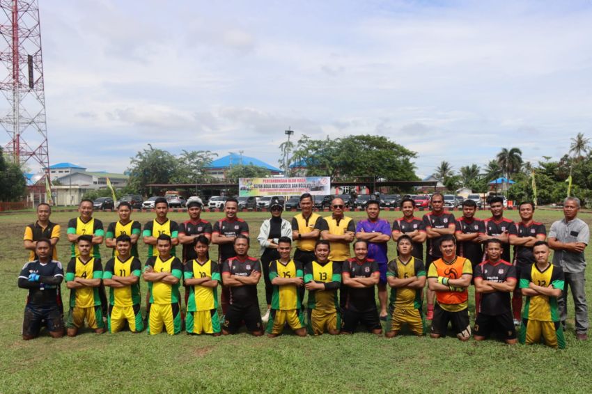 HUT Bhayangkara Ke-78, Sat Res Narkoba Polresta DS Menangkan Pertandingan Sepak Bola Mini Soccer