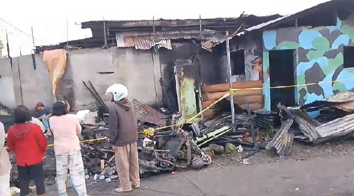 Renggut 4 Nyawa Polisi Selidiki Penyebab Kebakaran Rumah Wartawan di Tanah Karo, Polisi Masih Lakukan Penyelidikan  Motifnya