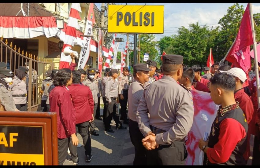 IMM Medan Aksi di Mapolrestabes Terkait Kondisi Kamtibmas