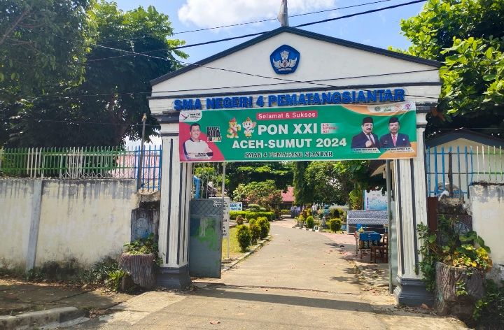 Kepala Sekolah SMAN 4 Diduga Terima Fee 30% untuk Pembelian Buku Pendamping