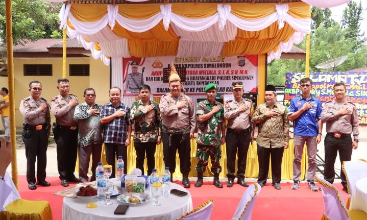 Kapolres Simalungun AKBP Choky Sentosa Meliala Kunjungan Kerja dan Tatap Muka di Polsek Silau Kahean