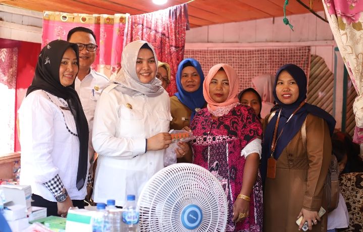 Atika Nasution menjadi Idola di Sikapas MBG