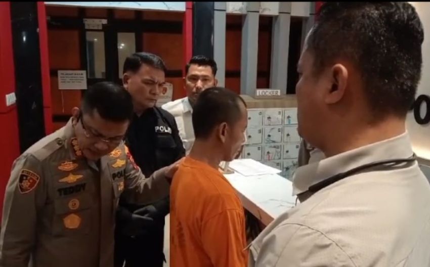 Pelempar Bom Molotov ke Rumah Wartawan di Pancurbatu Ditangkap Tersangka Diupah Rp 800 Ribu