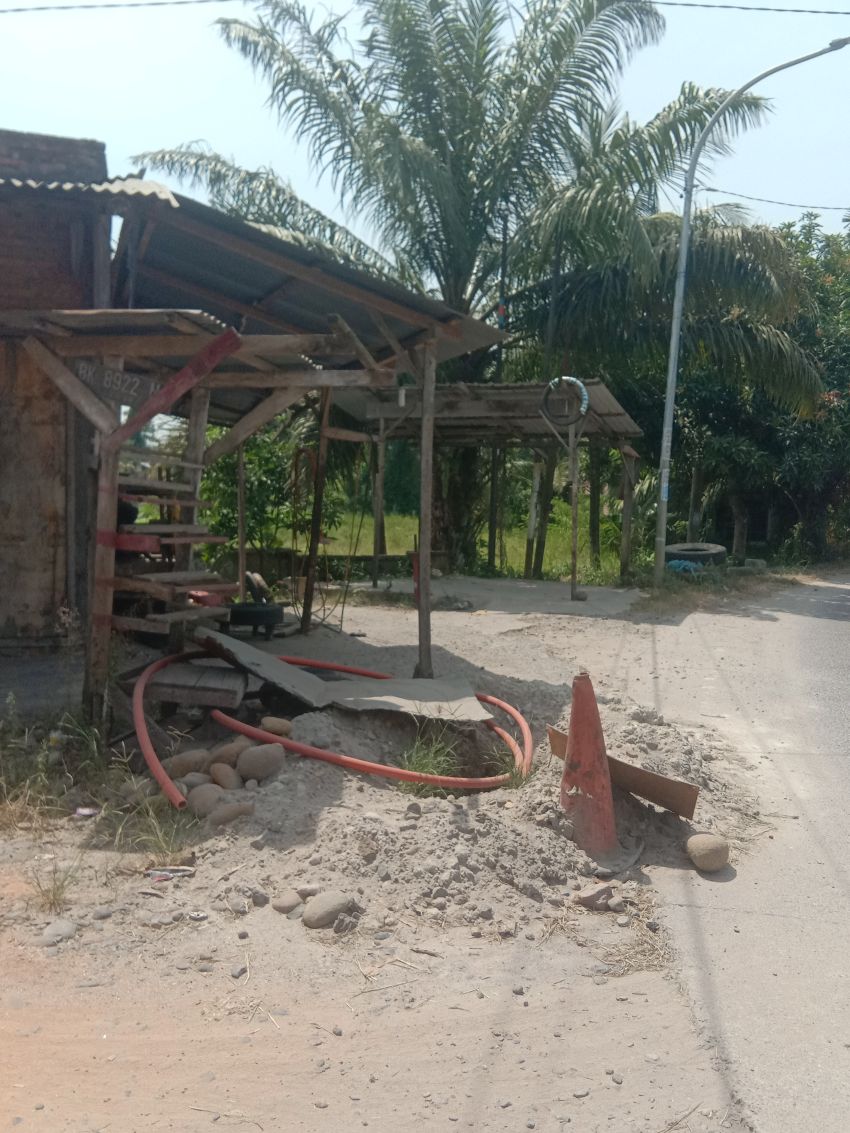 Penggalian Kabel Fiber Optik Oleh PT Telkom Di Deliserdang Diduga Tanpa Izin Pemkab