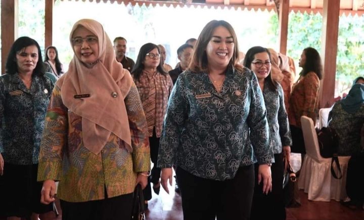 Bupati Bersama Ketua TP PKK Pakpak Bharat Silaturahmi Dengan Wali Kota Surakarta