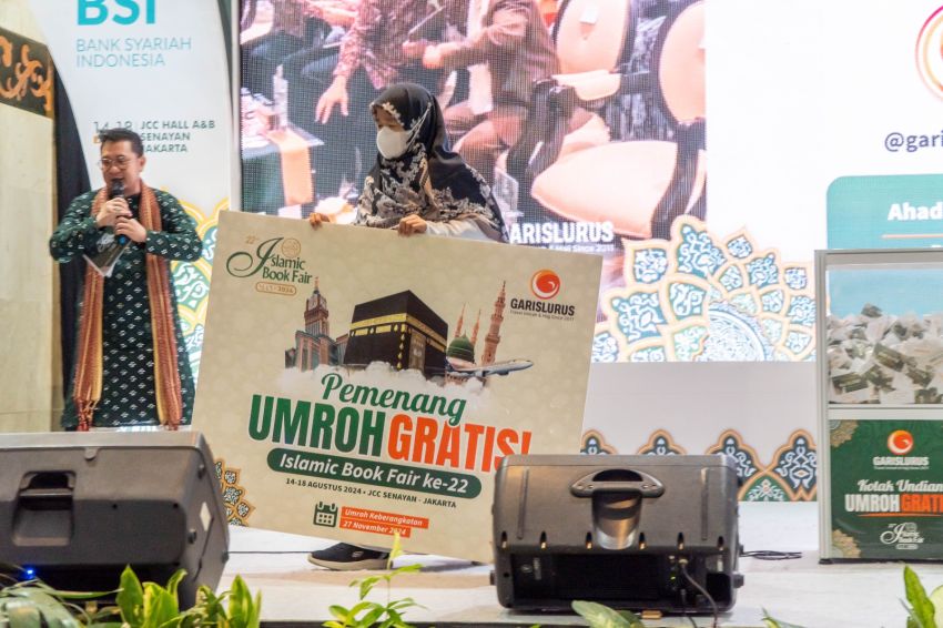 Dihadiri Puluhan Ribu Pengunjung, Berikut Tiga Pemenang Umroh Garislurus di Islamic Book Fair 2024