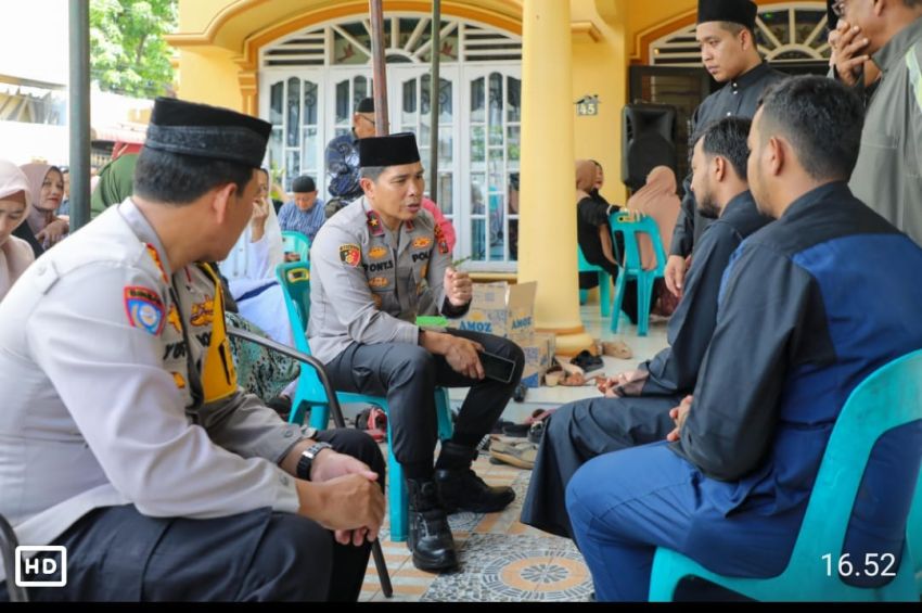 Wakapolda Sumut Melayat ke Rumah Duka Almarhum Ustadz Samin Pane