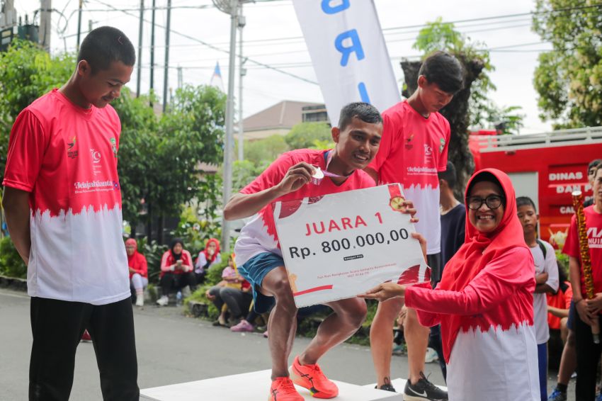 Wali Kota menghadiri Car Free Day Bertajuk Gempita Kemerdekaan Republik Indonesia ke-79