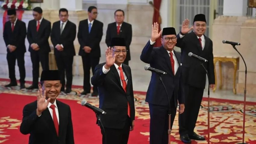 Jokowi Copot Menteri PDI Perjuangan Yasonna Laoly, Supratman Dilantik Jadi Menkumham